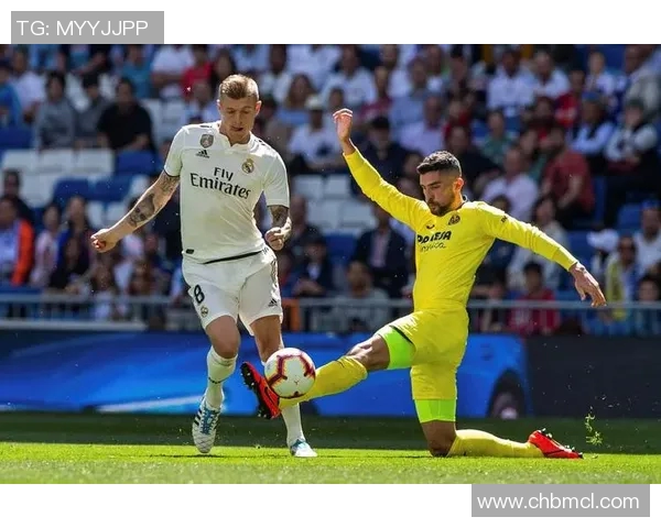 塞维利亚逆转比利亚雷亚尔!埃弗拉特双响助球队5-3大胜 塞维利亚逆转比利亚雷亚尔!埃弗拉特双响助球队5-3大胜